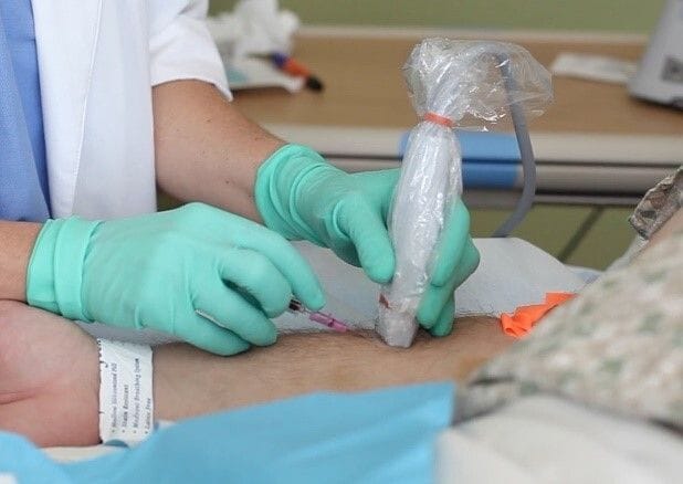 Ultrasound-Guided Peripheral Intravenous Catheter Insertion Ultrasound-Guided Peripheral Intravenous Catheter Insertion